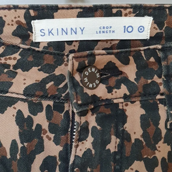 High rise animal print jeans Sz10 - Picture 2 of 3